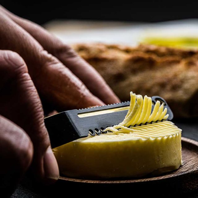 Forged nož za maslac